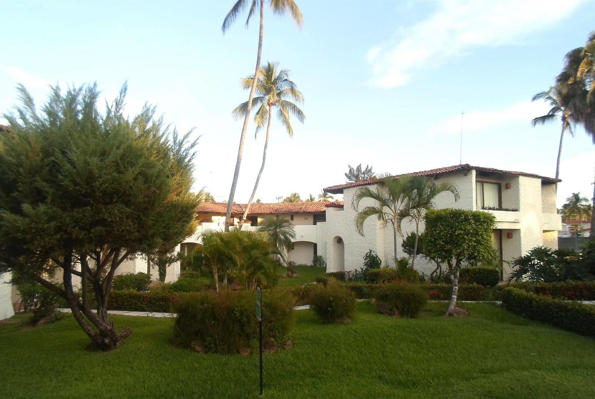 Cabo Blanco Hotel And Marina Barra de Navidad Exterior photo